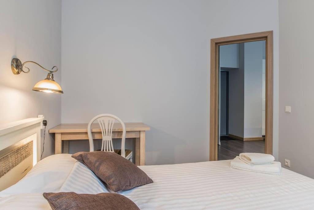 Appartamento Superb Brand New Centra, Riga, Latvia *