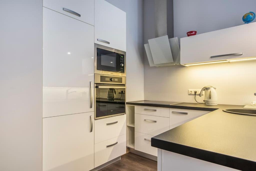 Superb Brand New Centra, Riga, Latvia Appartement Riga